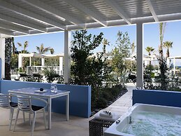 Aurora Luxury Suites