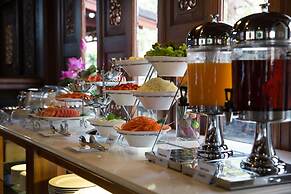 True Siam Rangnam Hotel