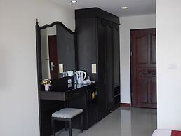 True Siam Rangnam Hotel