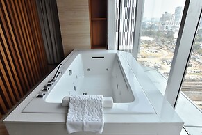 Lancaster Bangkok