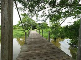 Keeree Waree Seaside Villa