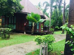 Keeree Waree Seaside Villa