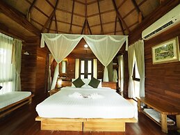 Keeree Waree Seaside Villa