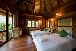 Keeree Waree Seaside Villa