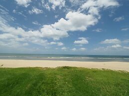 Keeree Waree Seaside Villa