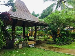 Keeree Waree Seaside Villa