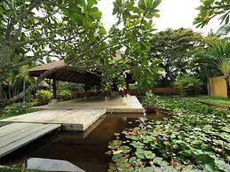 Keeree Waree Seaside Villa