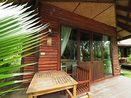 Keeree Waree Seaside Villa