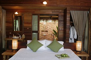 Keeree Waree Seaside Villa