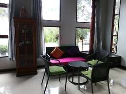 Keeree Waree Seaside Villa