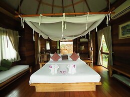 Keeree Waree Seaside Villa