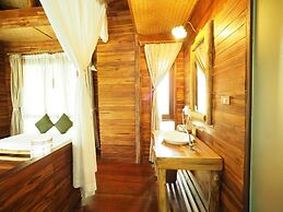 Keeree Waree Seaside Villa