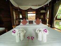 Keeree Waree Seaside Villa