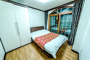 Jungmun JejuHue Pension