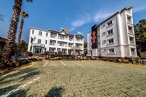 Jungmun JejuHue Pension