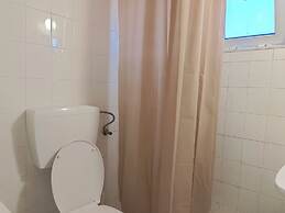 Albatross Studios & Apartments