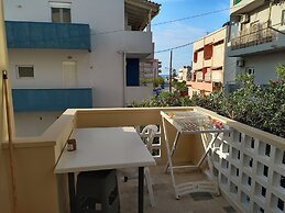 Albatross Studios & Apartments