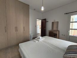 Albatross Studios & Apartments