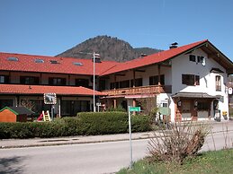 Hotel zum Hirschhaus