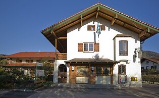 Hotel zum Hirschhaus