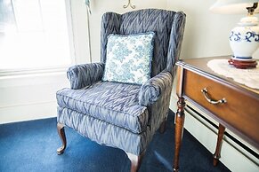 Rosewood Country Inn