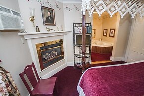 Rosewood Country Inn