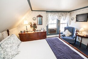 Rosewood Country Inn