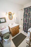 Rosewood Country Inn