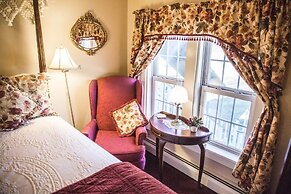 Rosewood Country Inn