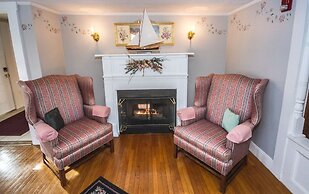 Rosewood Country Inn