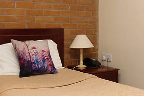 Old Kings Arms Hotel