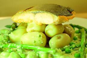 Old Kings Arms Hotel