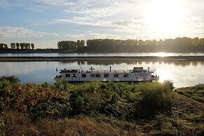 RheinRiver Guesthouse - Direkt am Rhein