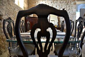 Scilla Maris Charming Suites-Restaurant