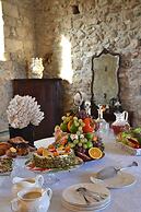 Scilla Maris Charming Suites-Restaurant