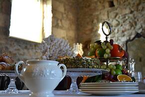 Scilla Maris Charming Suites-Restaurant