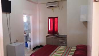 Hotel Bar Emergency 911