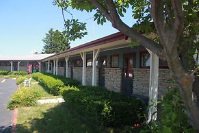 Wisconsin-Aire Motel By OYO Random Lake