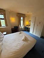 Lochalsh Hotel