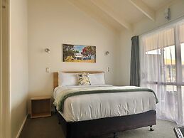 The Olive Motel