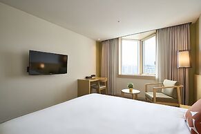 Jeju Central City Hotel