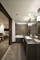 Jeju Central City Hotel