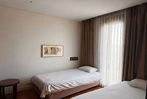 Jeju Central City Hotel