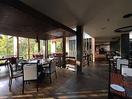 The IBNII Spa Resort