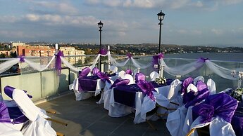 Paradise Island Hotel