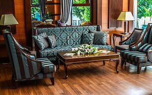 Paradise Island Hotel