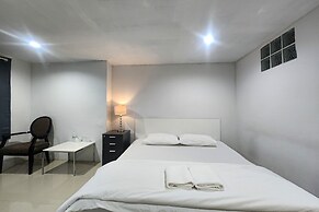 Freesia Guesthouse Suvarnabhumi