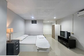 Freesia Guesthouse Suvarnabhumi