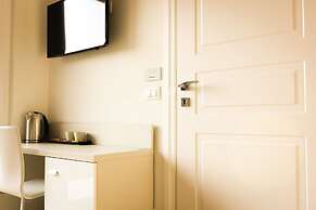 Hotel RossoVino Como