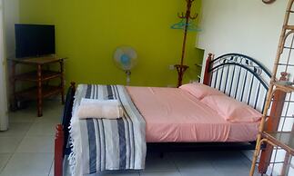 Chetty Tourist Residence